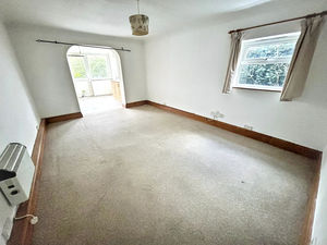 Photo 5- click for photo gallery